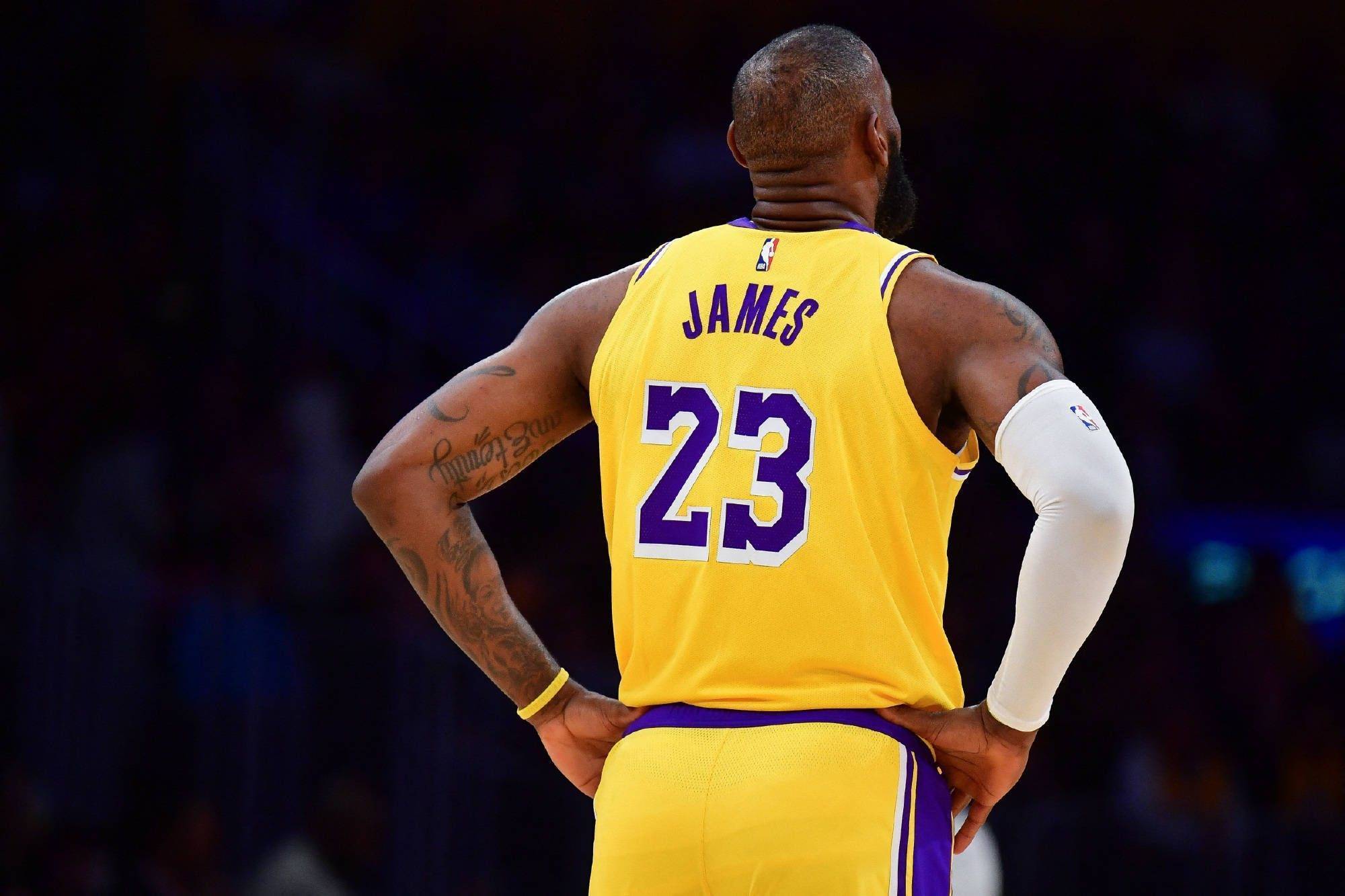 匹兹堡海盗队单季吞下 21 次触身球，领跑全联盟